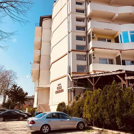 Casa Lorenzo Hotel *